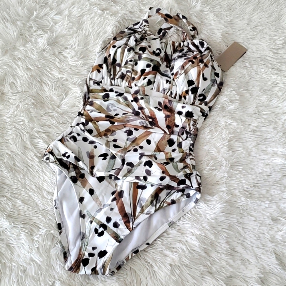 NEW TUMMY TONER KENNETH COLE ONEPIECE SWIMSUIT SIZE SMALL
